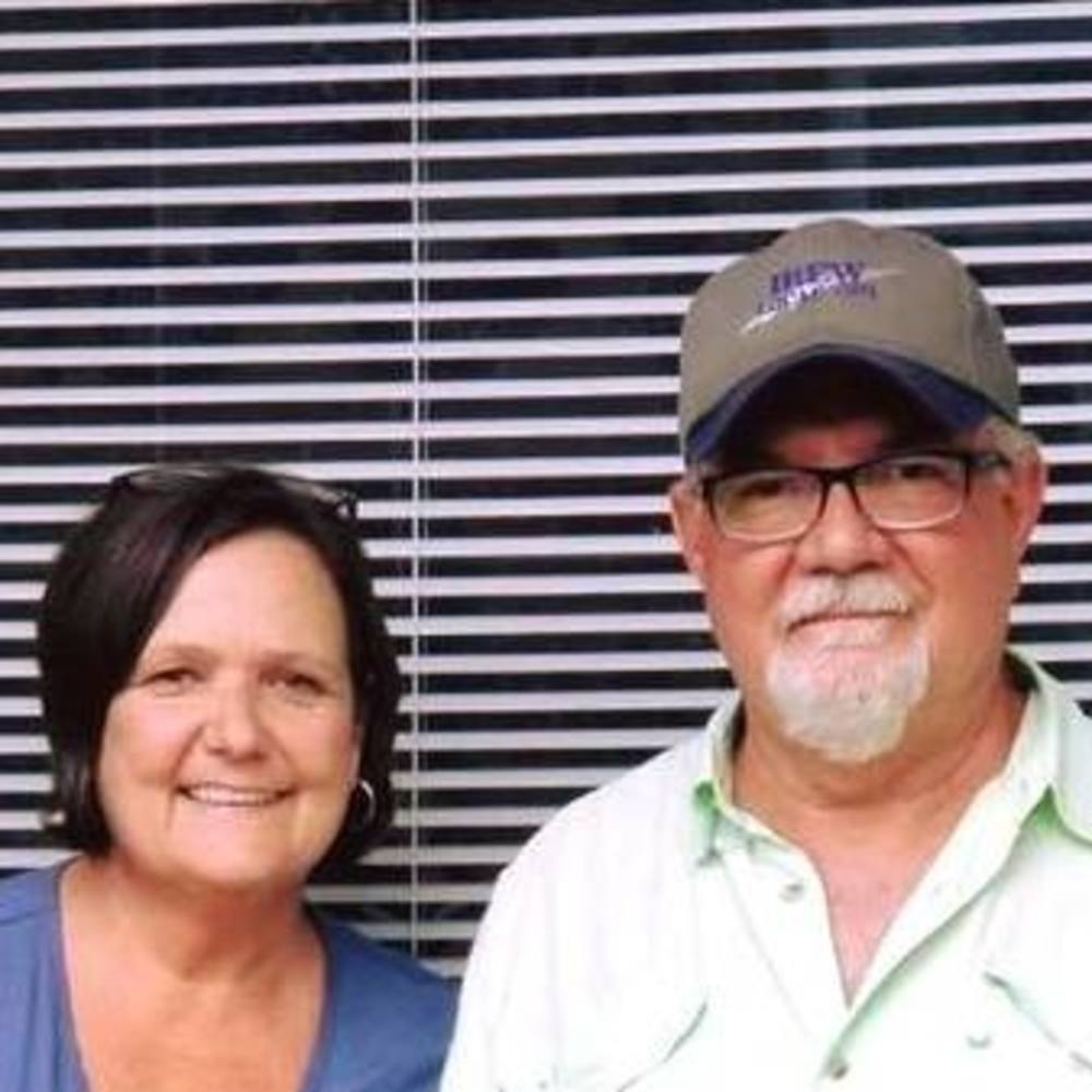 Meet your Posher, Elaine